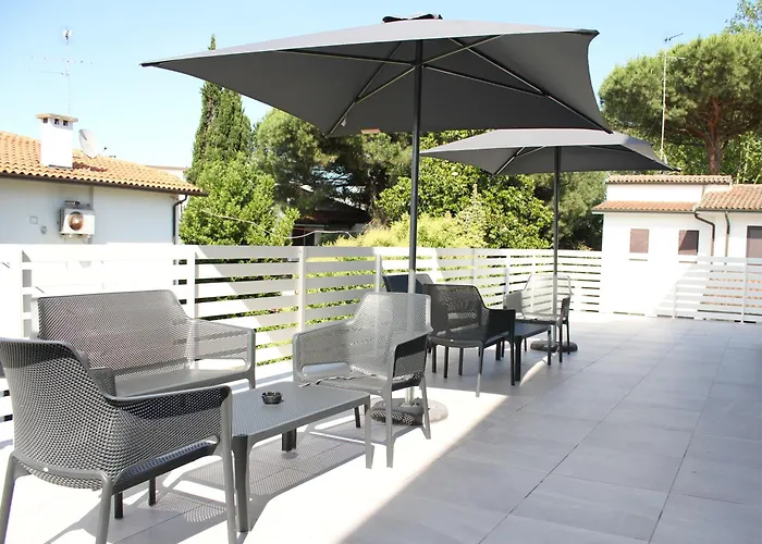 Paradiso Hotel 3*